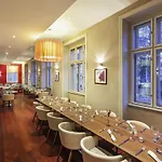 Mercure Center Hotel