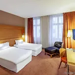 メルキュール センター ホテル 4*