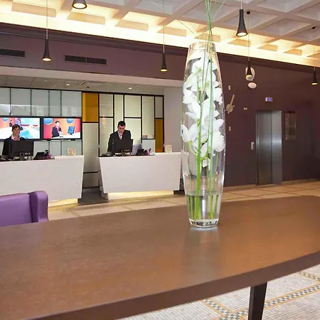 Mercure Center 4*
