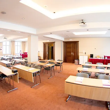 Hotel Mercure Center 4*