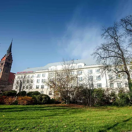 Mercure Center Hotel