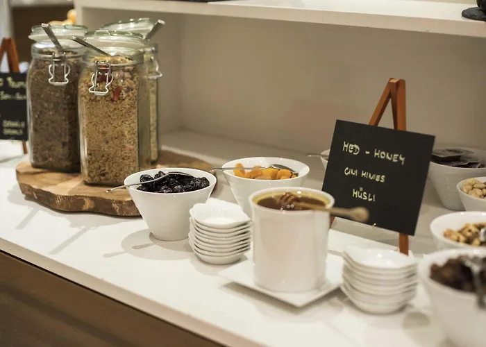 酒店 美居奥斯特拉瓦中心酒店 4*