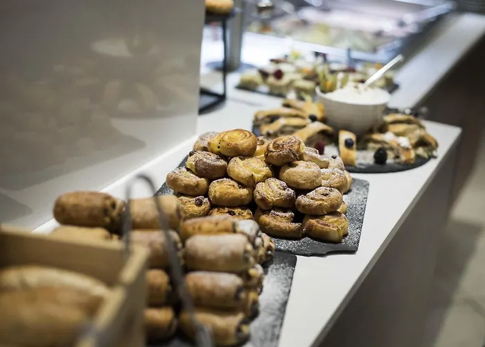 美居奥斯特拉瓦中心酒店 俄斯特拉发