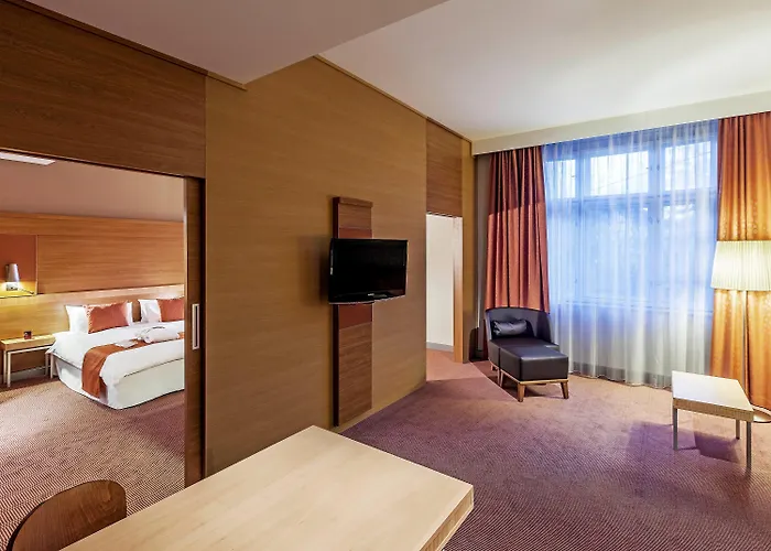 Готель Mercure Center 4*