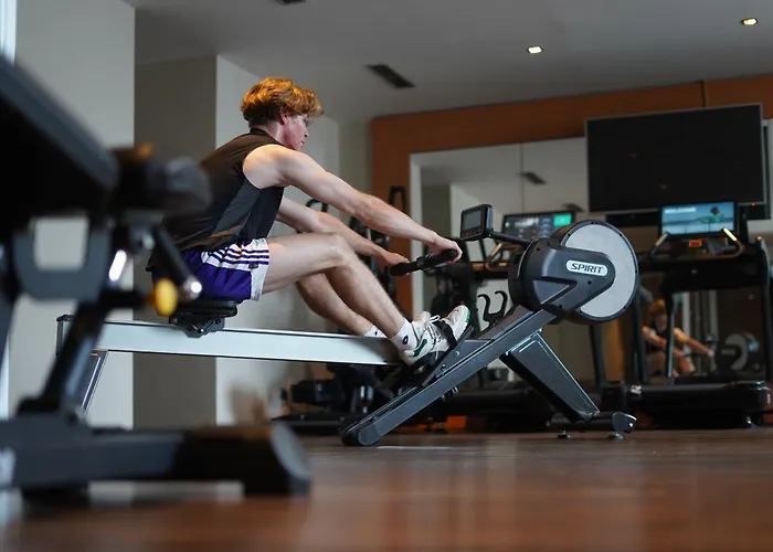 美居奥斯特拉瓦中心酒店 酒店