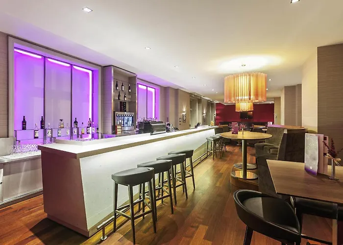 Mercure Center Hotel