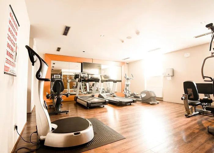 Готель Mercure Center