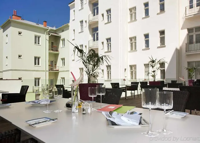 美居奥斯特拉瓦中心酒店